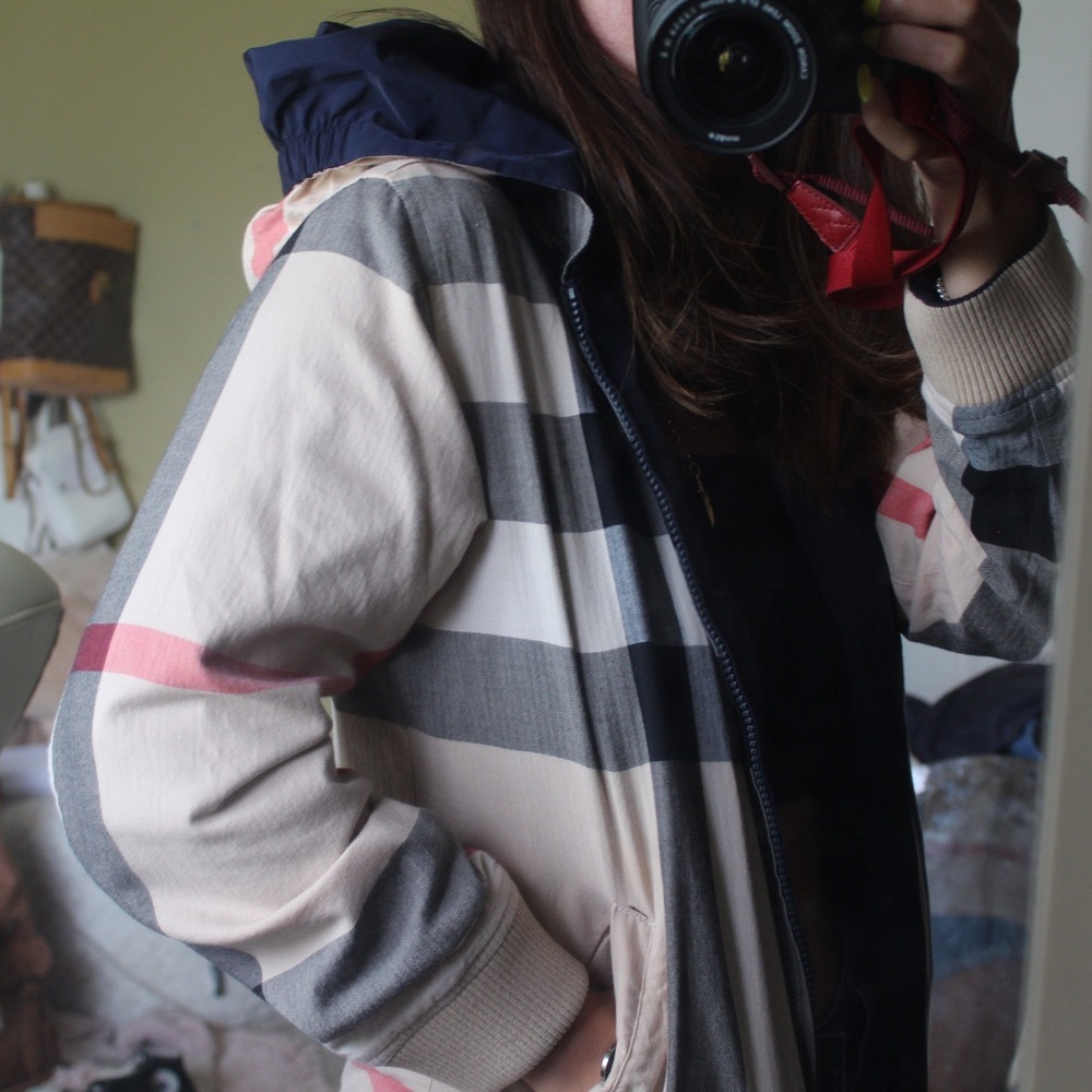 Authentic Reversible Burberry Bomber Jacket - image 4